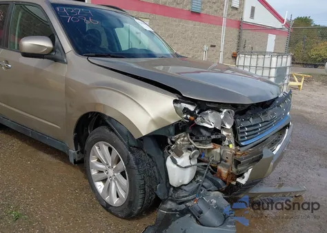 2009 Subaru Forester 2.5X из США, поврежденный, VIN JF2SH63699H725312